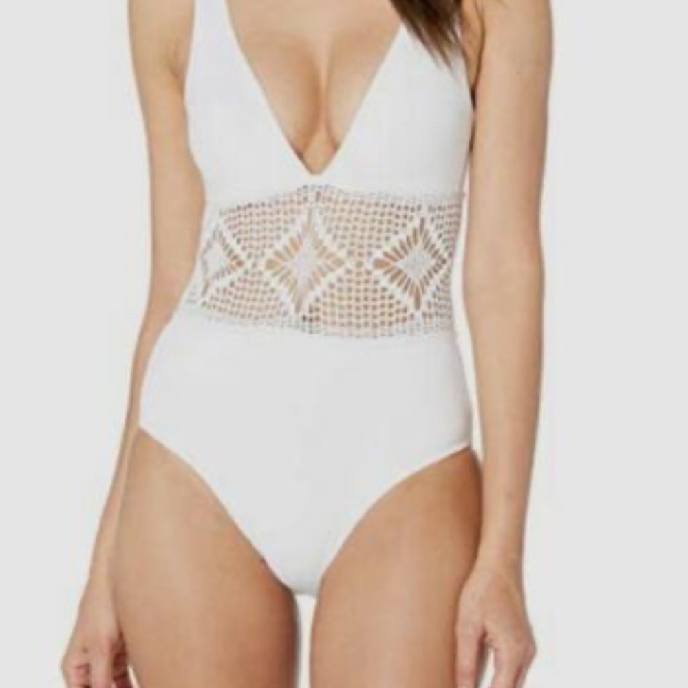 NEW WITH TAGS. Samantha Crochet Boho White One Piece Swimsuit | L*Space Swim - Picture 2 of 8